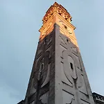 Appartamento Con Terrazza Centrale Ed Accogliente