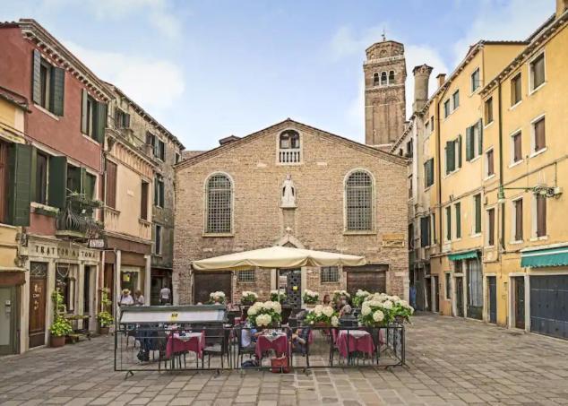 Apartment Con Terrazza Ed Accogliente Venice