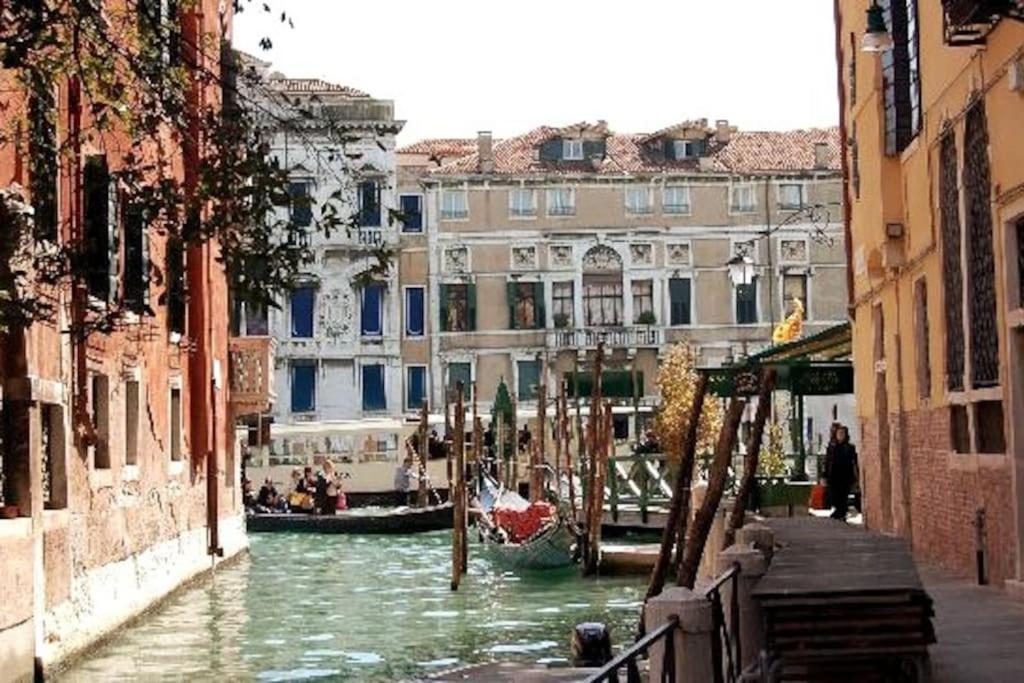 Con Terrazza Ed Accogliente Apartment *